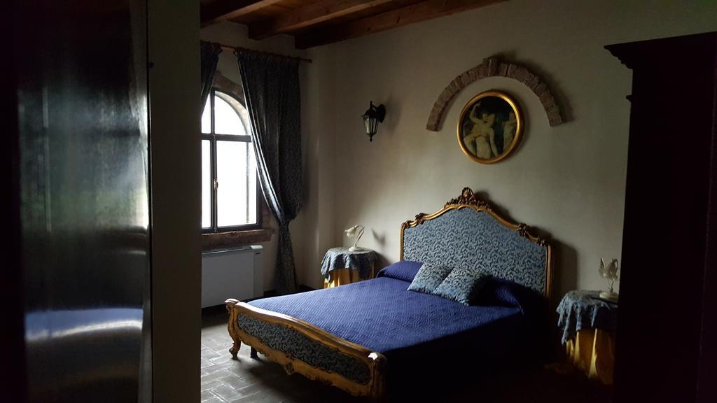 Tenuta Il Tenchio Hotel Lacchiarella Екстериор снимка