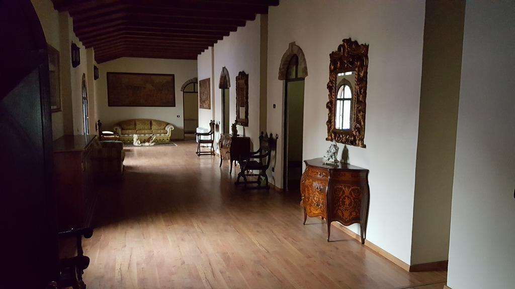Tenuta Il Tenchio Hotel Lacchiarella Екстериор снимка